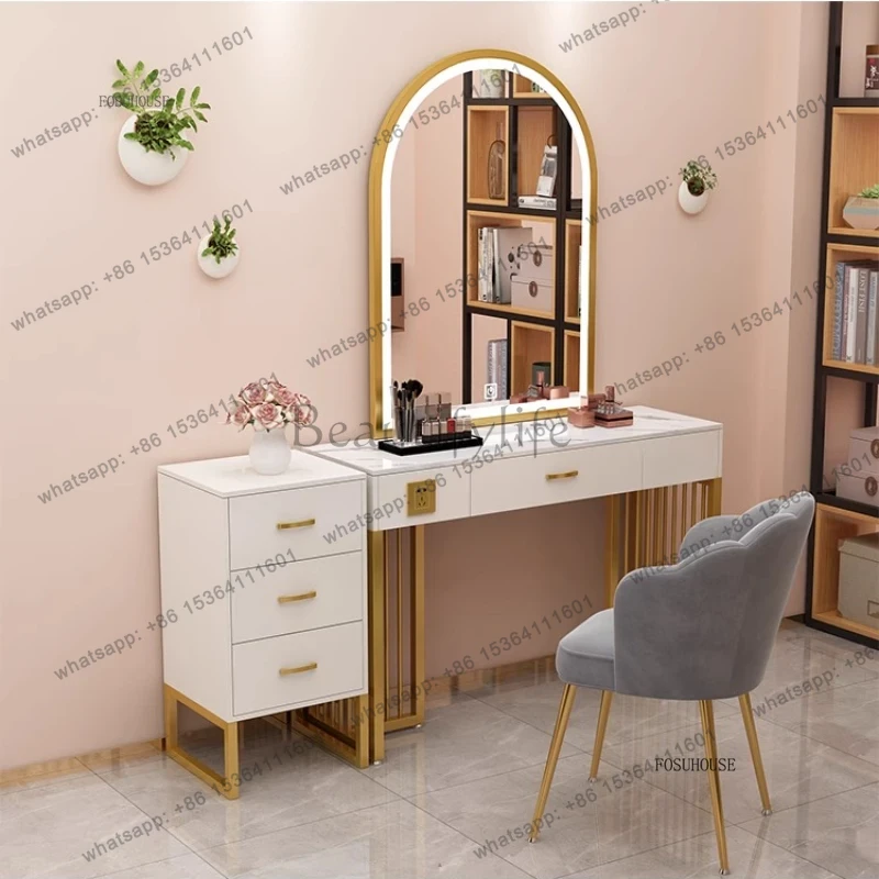 X4 Professional Store Makeup V - đánh giá và giá Beauty Makeup Stores