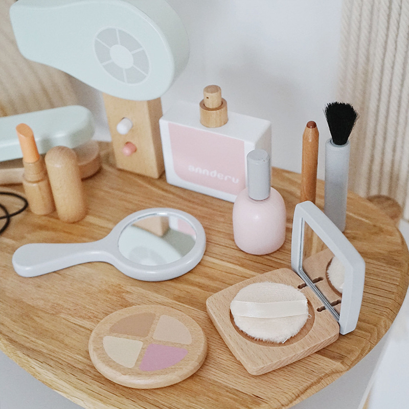 New Children Wooden Simulation - đánh giá và giá Beauty Makeup Game